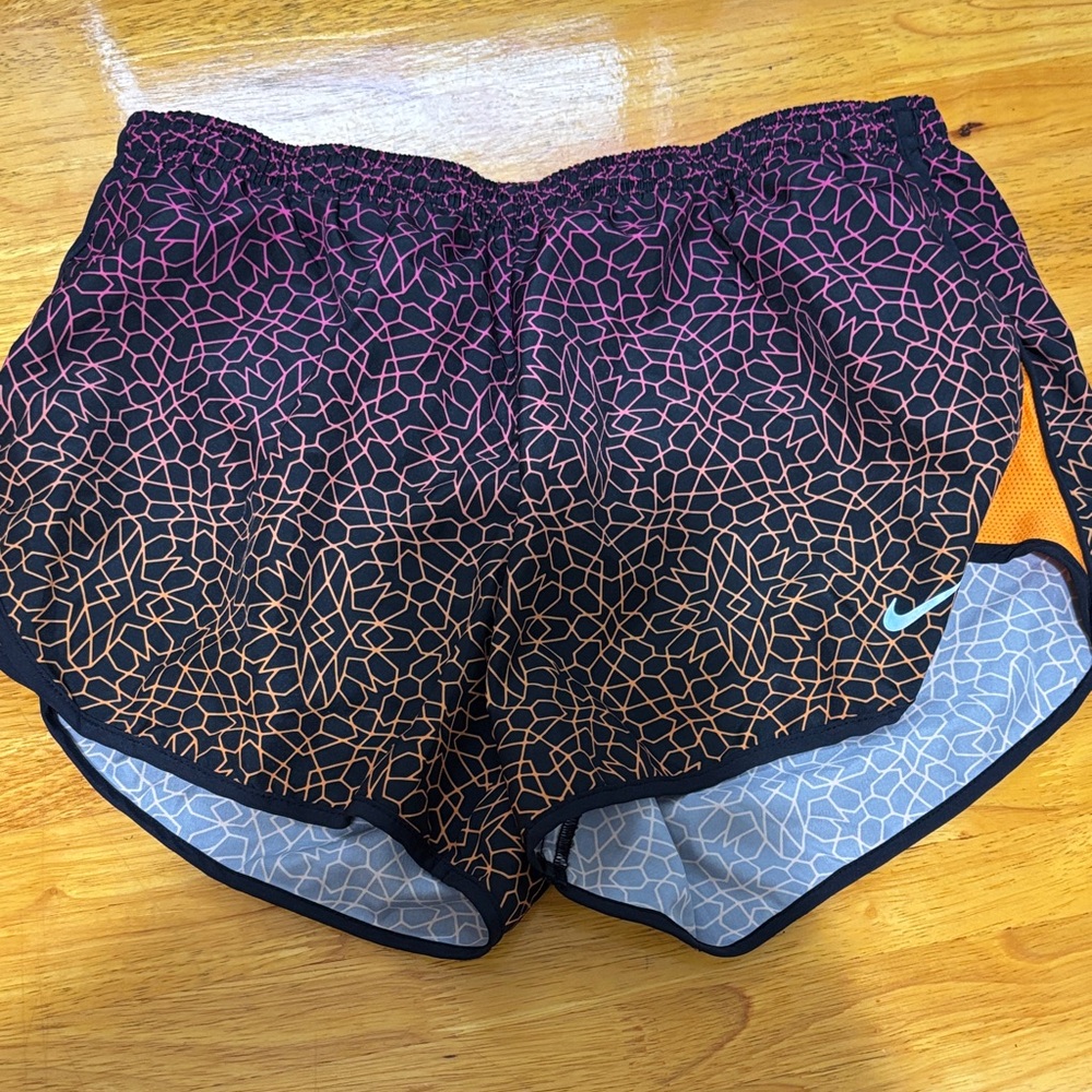 Nike Women's Black and Orange Athletic Shorts